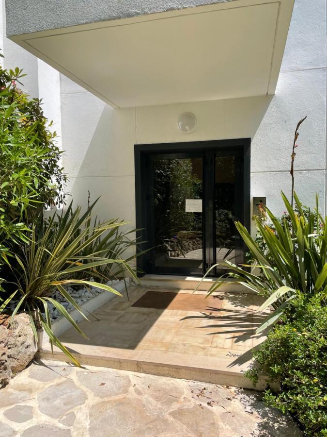 Superbe Studio Lumineux Sur Cannes Avec Terrasse ! A Quelques Minutes De La Celebre Rue D'Antibes ! Zewnętrze zdjęcie